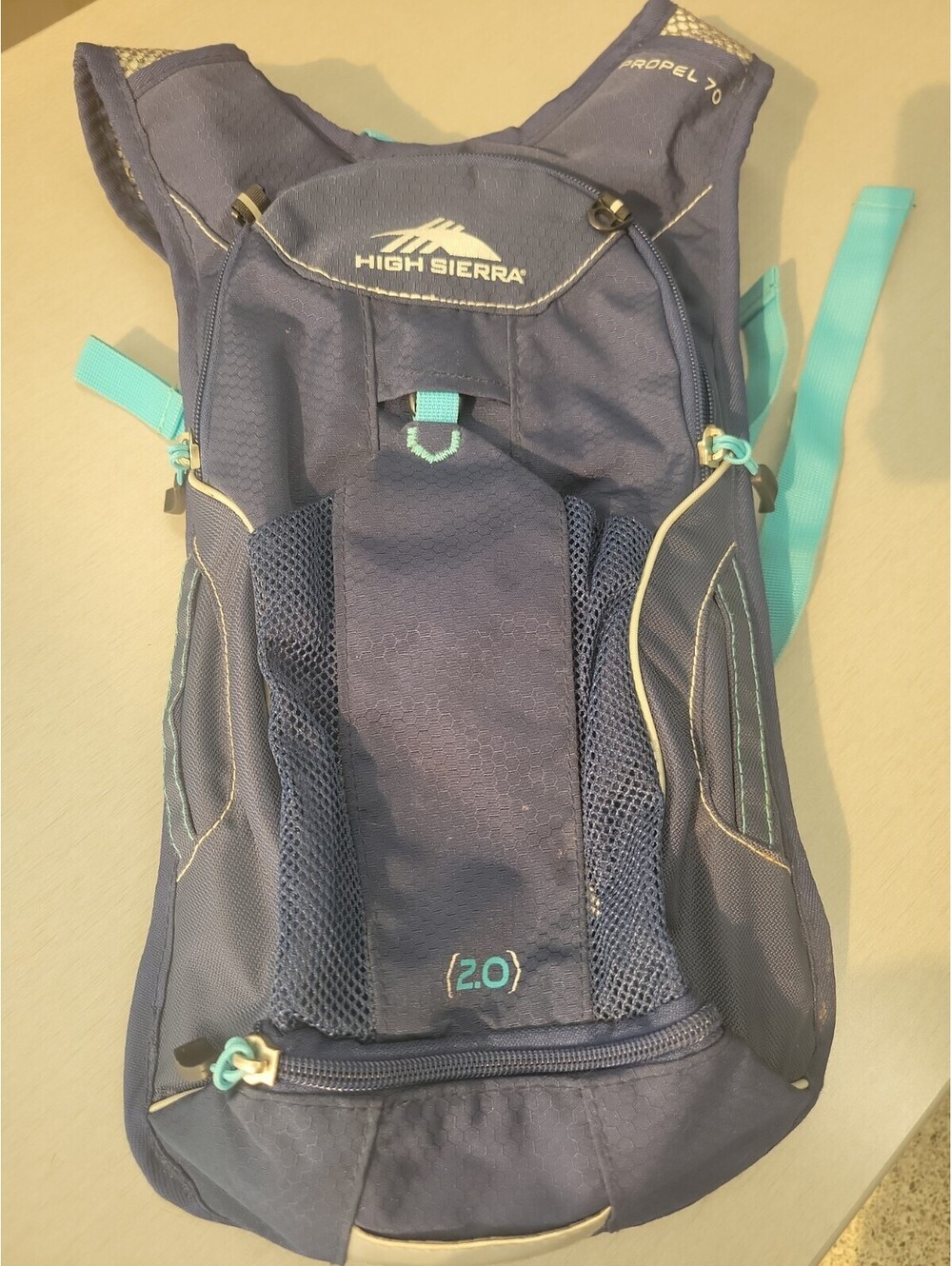 High Sierra HydraHike 2.0 hydration backpack in blue
